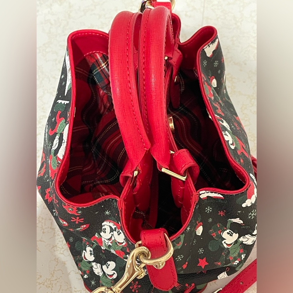 2017 Disney Dooney & Bourke Christmas Woodland Winter Crossbody Satchel Hand Bag - Picture 8 of 13